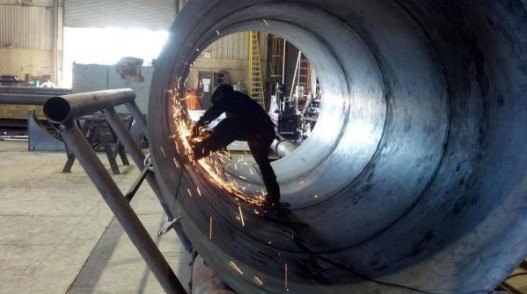 Fig. 1.1 welding in Pressure vessels